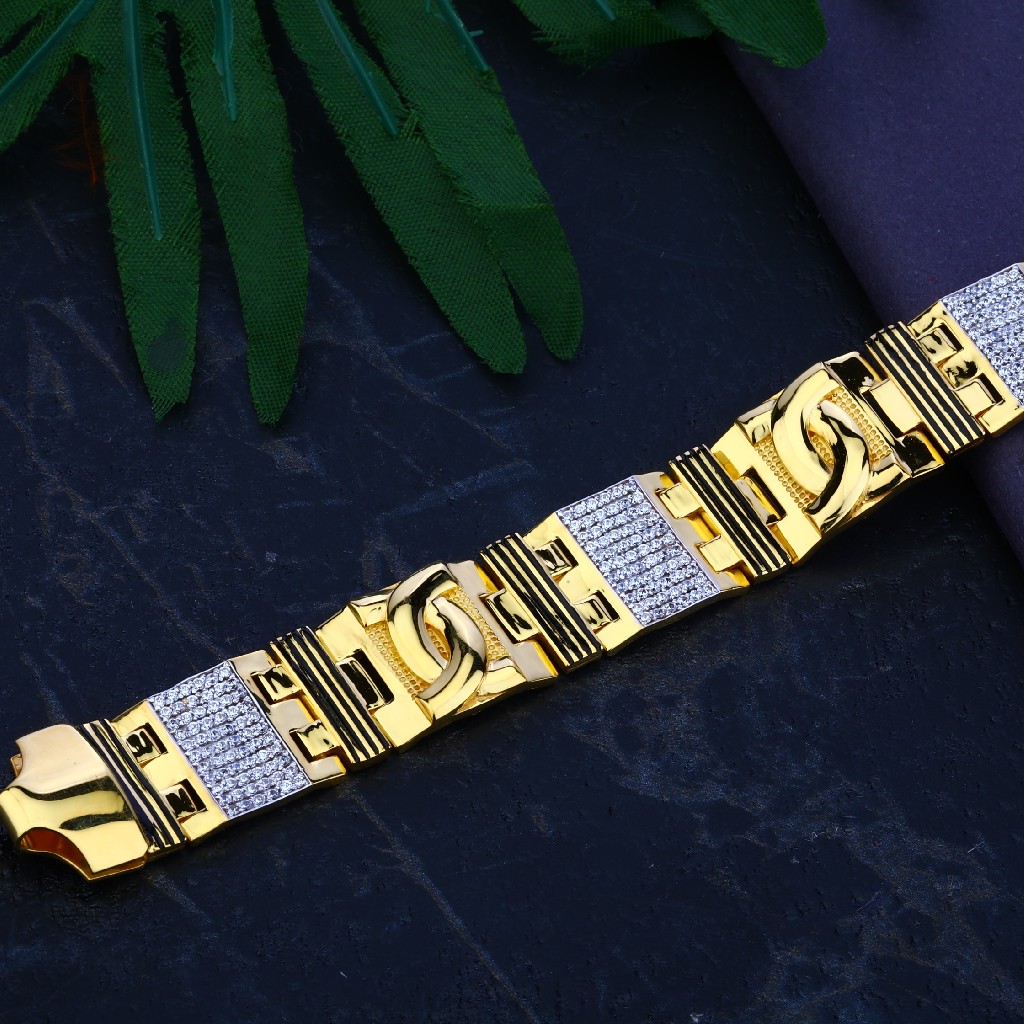 Mens Gold Bracelet-MCB47