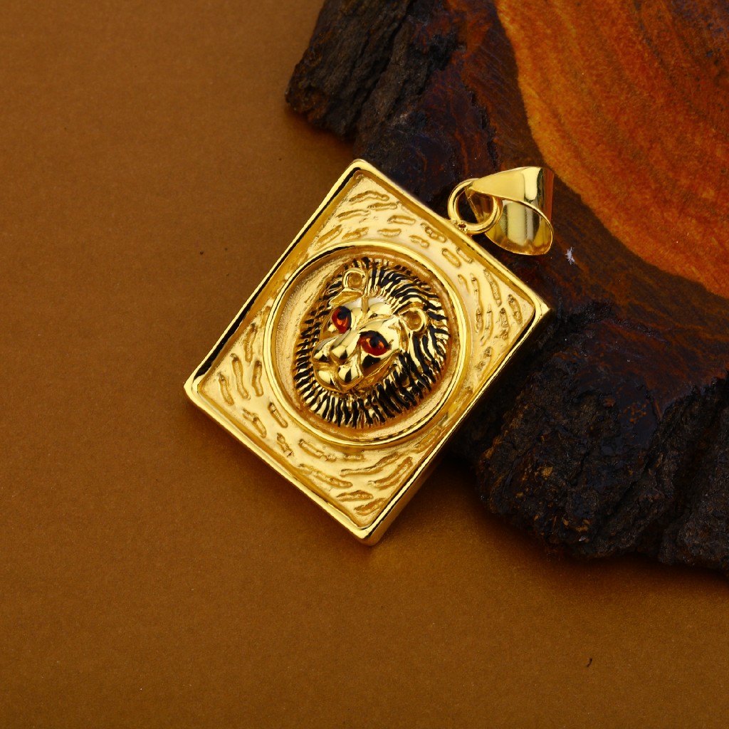 Hollow Lion Gold Pendant-HLP107