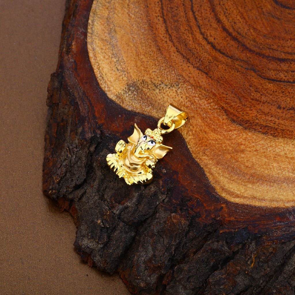 Gold Hollow Ganpati Pendant-HLP91