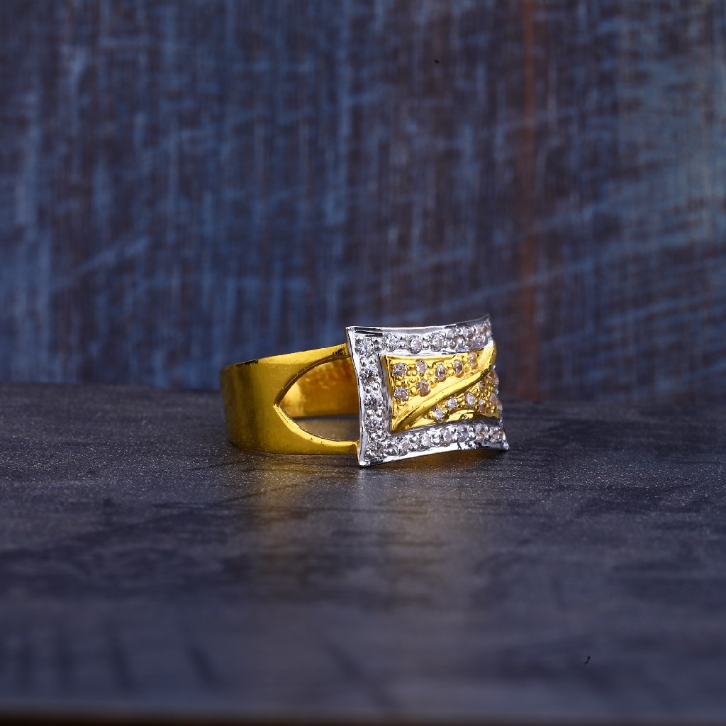 Mens 916 Cz Gold Ring-MR262 - Image 2
