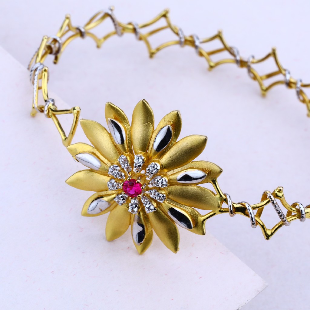 Ladies Gold Kada Bracelet-LIB08 - Image 2