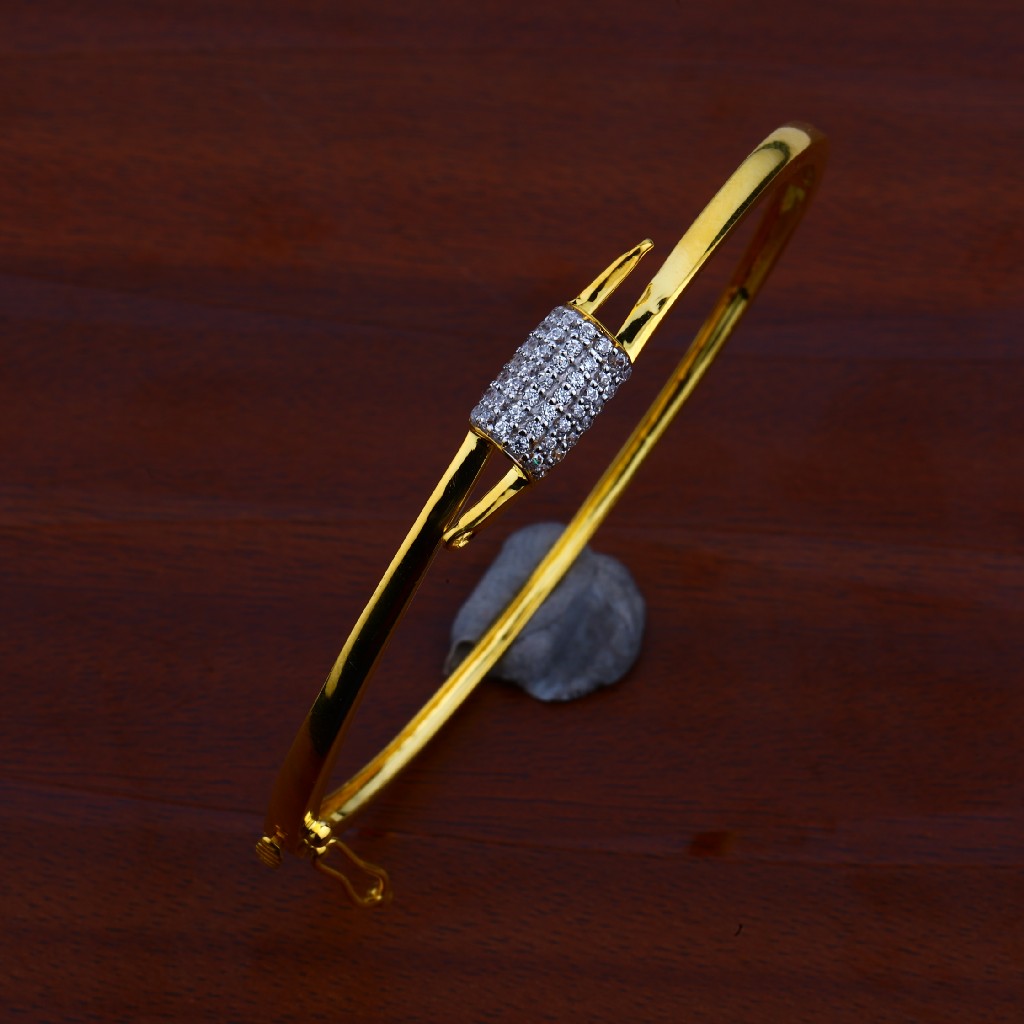 Ladies 18K Gold Diamond Kada-LKB51