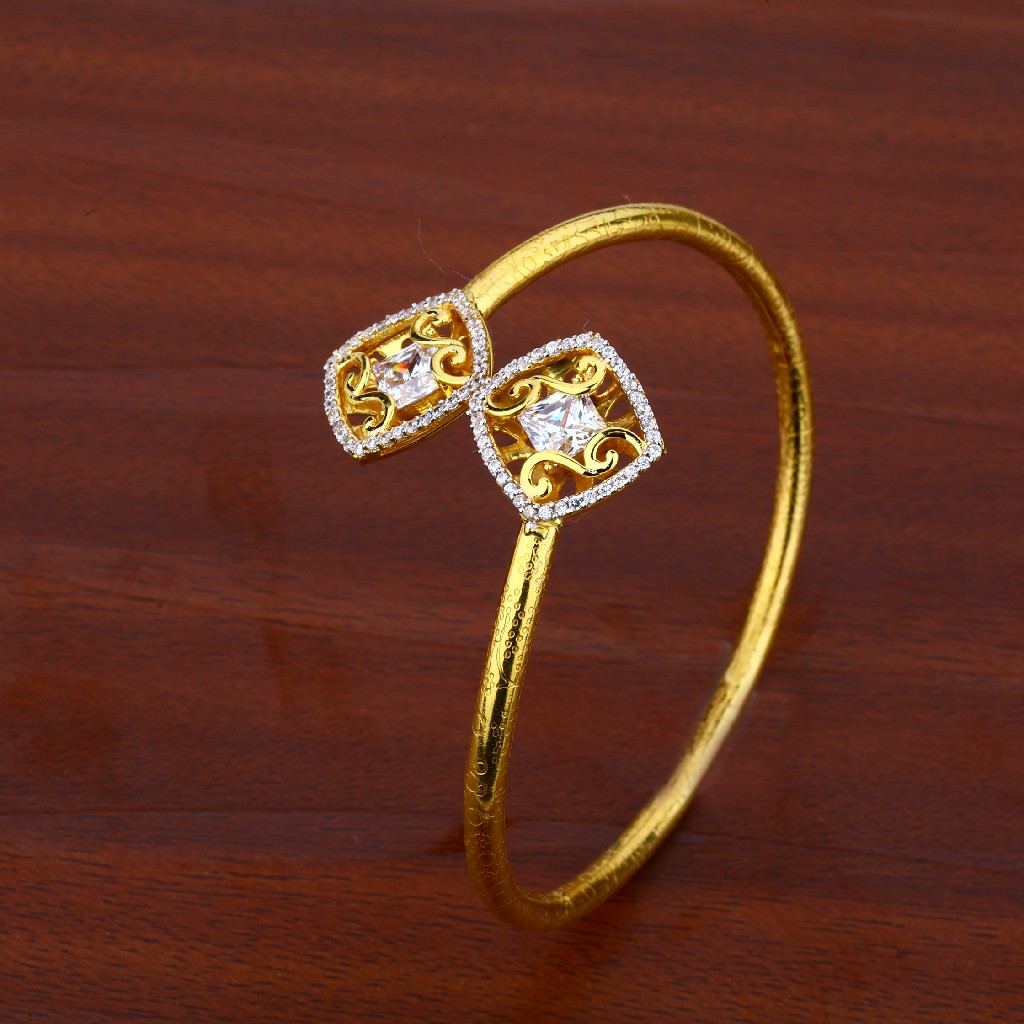 18K Gold Ladies Bracelet-LKB22