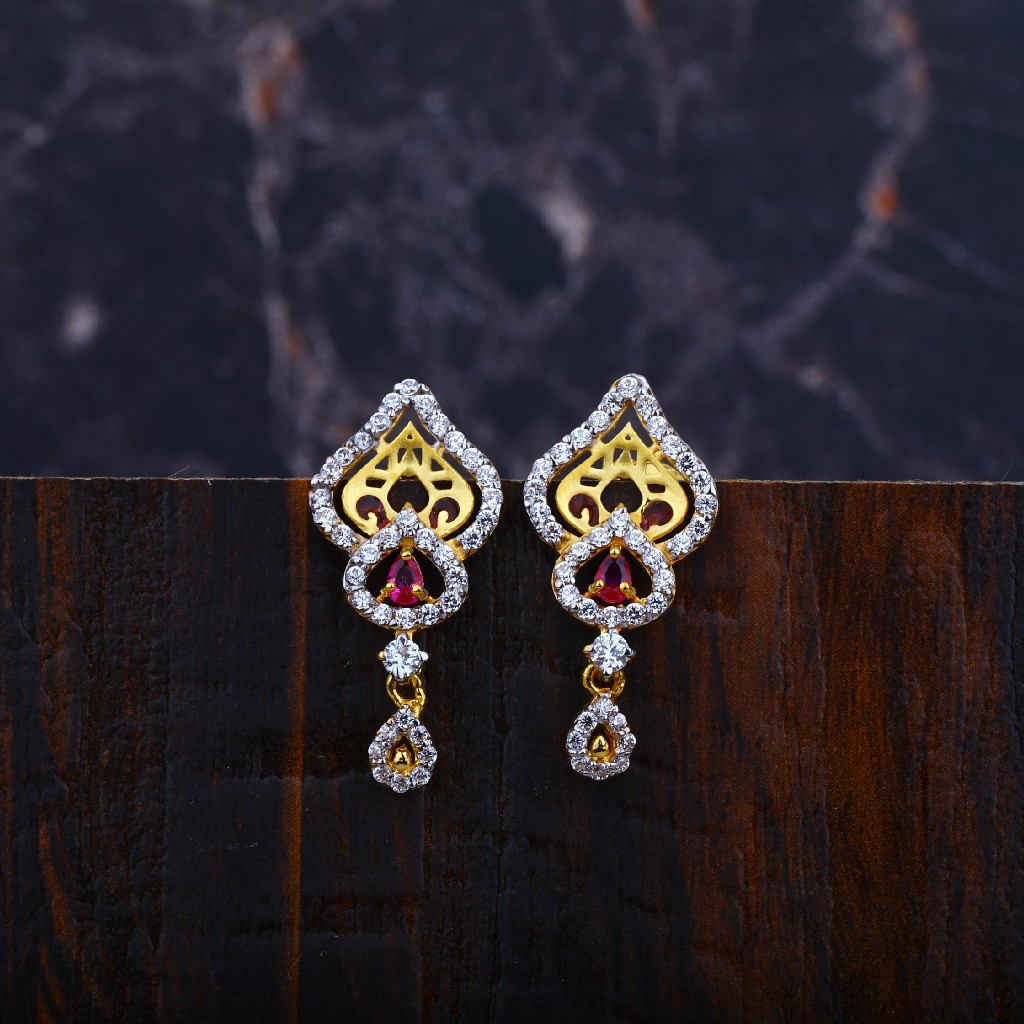 Ladies 916 Cz Gold Fancy Earrings-LFE84