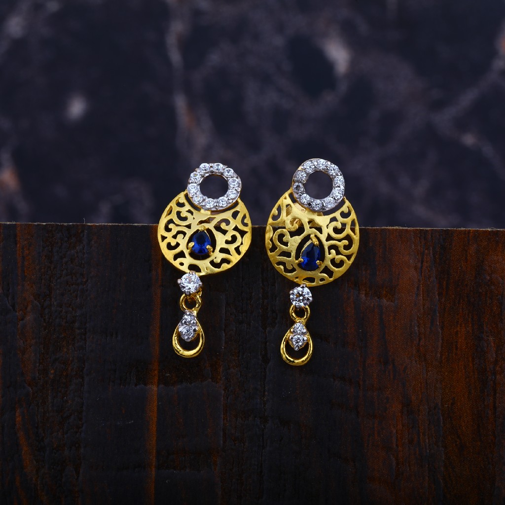 Ladies Gold Earrings-LFE32