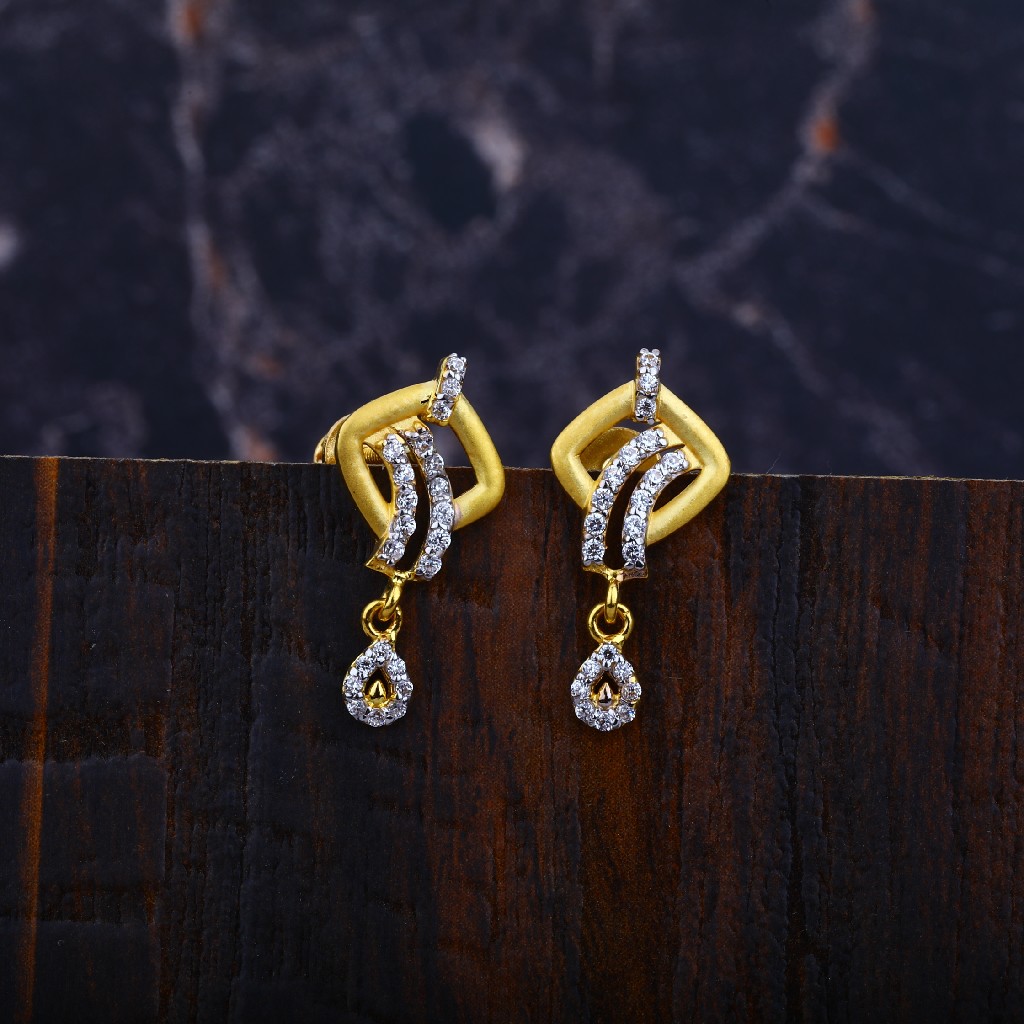 Ladies Cz Gold Earrings-LFE15
