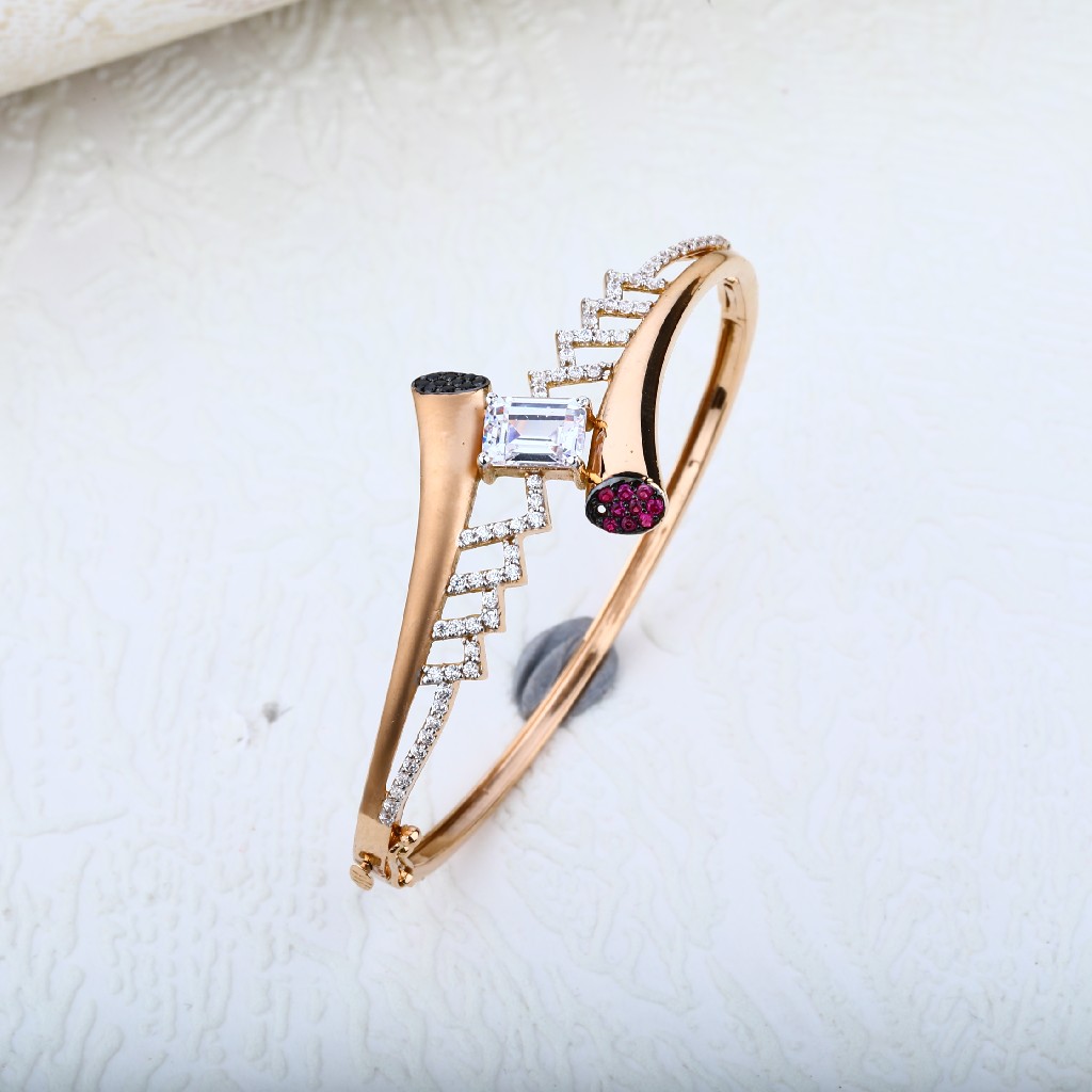 Rose Gold 18K Fancy Ladies Bracelet-RLKB38