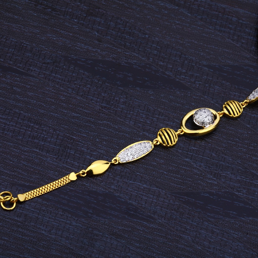 Ladies 22K Gold Casting Bracelet-LB140