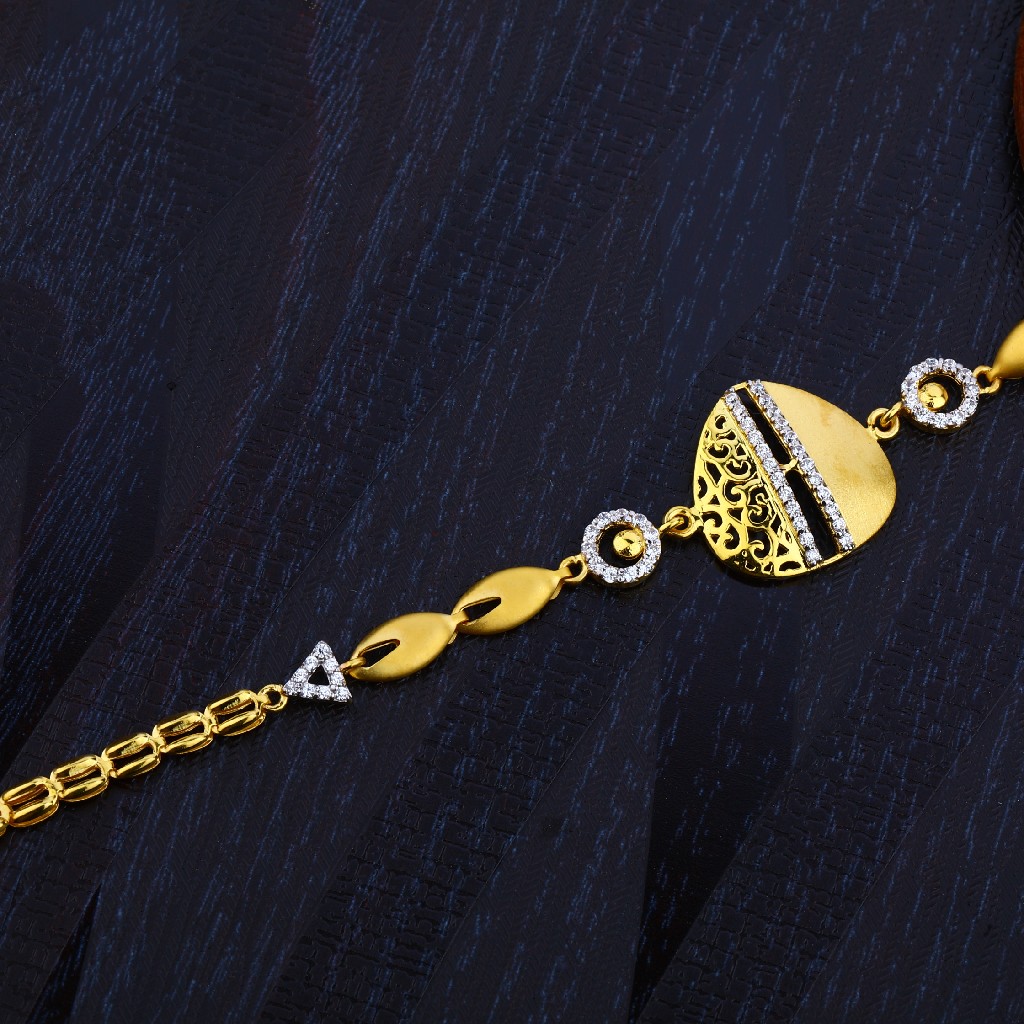 Ladies 22K Gold Diamond Lucky-LB79