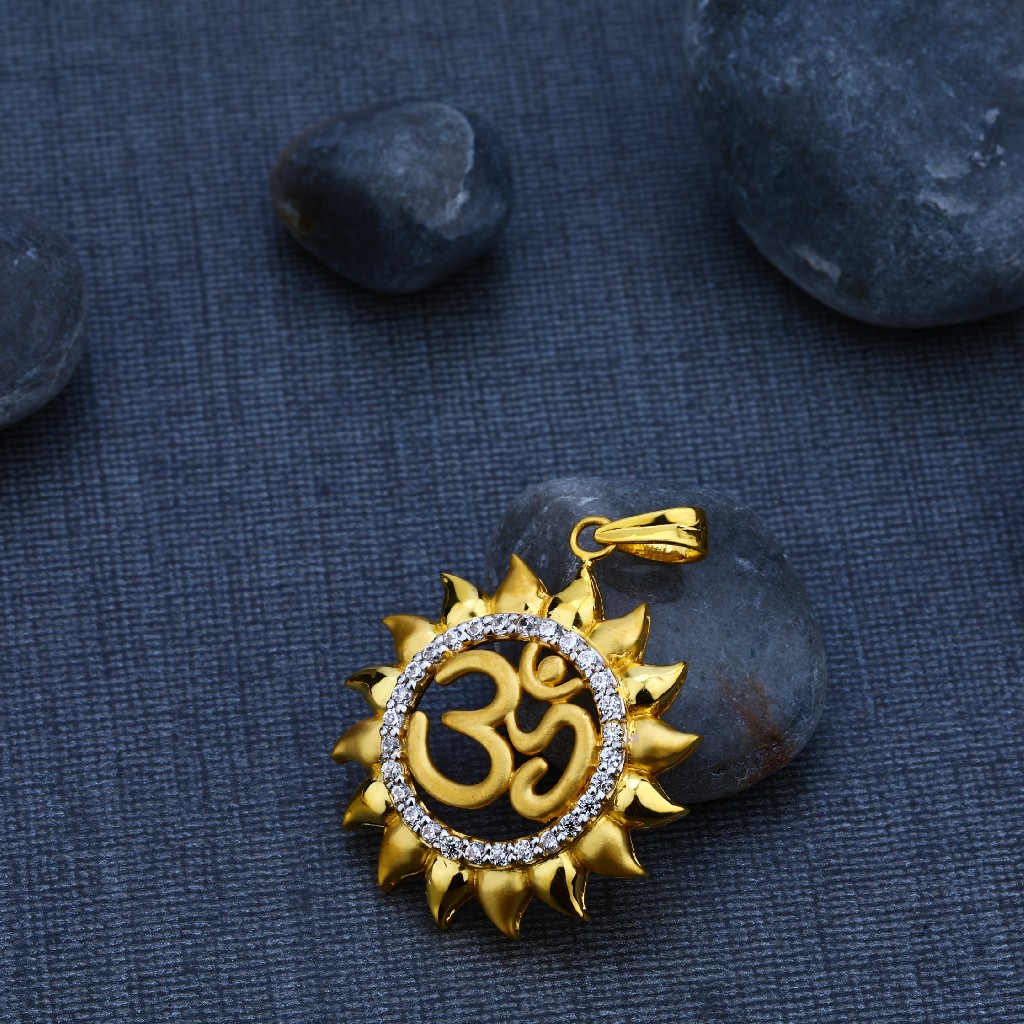 Om Surya Gold Cz 916 God Pendant-GP73