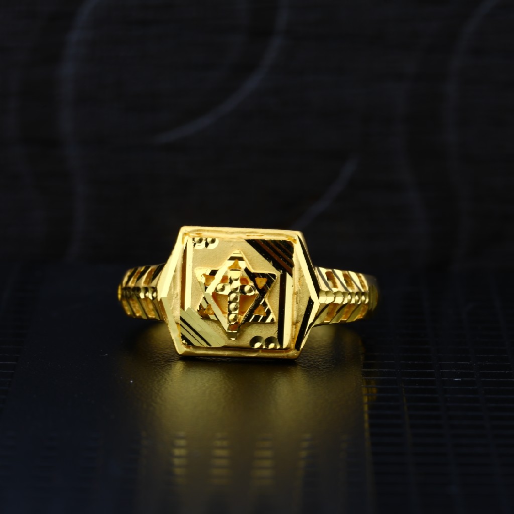 Men's Exclusive 22K Plain Casting Gold Ring- MPR52
