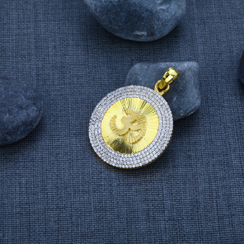 Men's Exclusive 22K Om Gold Pendant- GP10