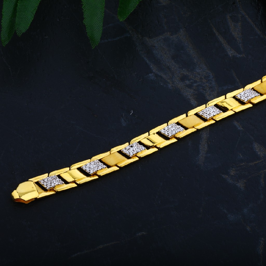 Mens 22K Fancy Gold Casting Bracelet-MCB11