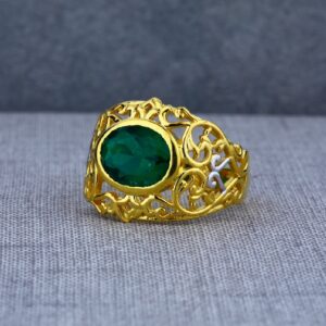 Exclusive Mens Designer Solitaire Gold Ring-MSR48