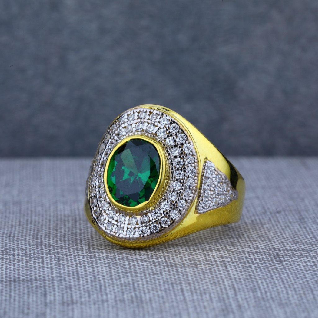 Mens 916 Daily Wear Solitaire Gold Ring-MSR44