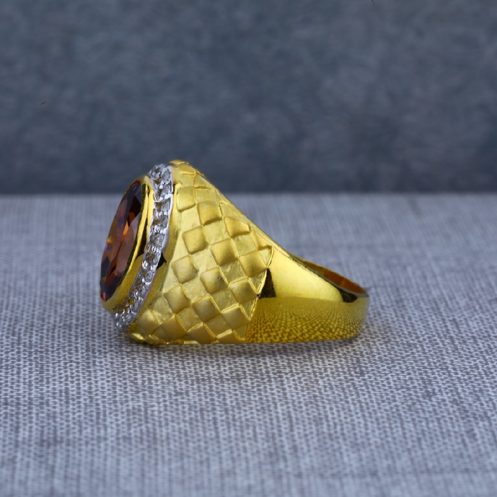 Mens Exclusive Simple Plain Solitaire Gold Ring-MSR32 - Image 3