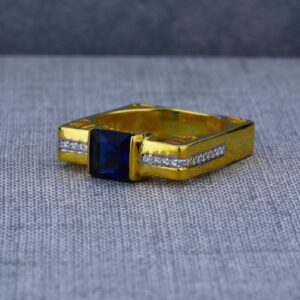 Mens 22ct Exclusive Square Shape Solitaire Gold Ring-MSR31