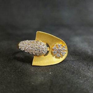 22K Ladies Fancy Ring