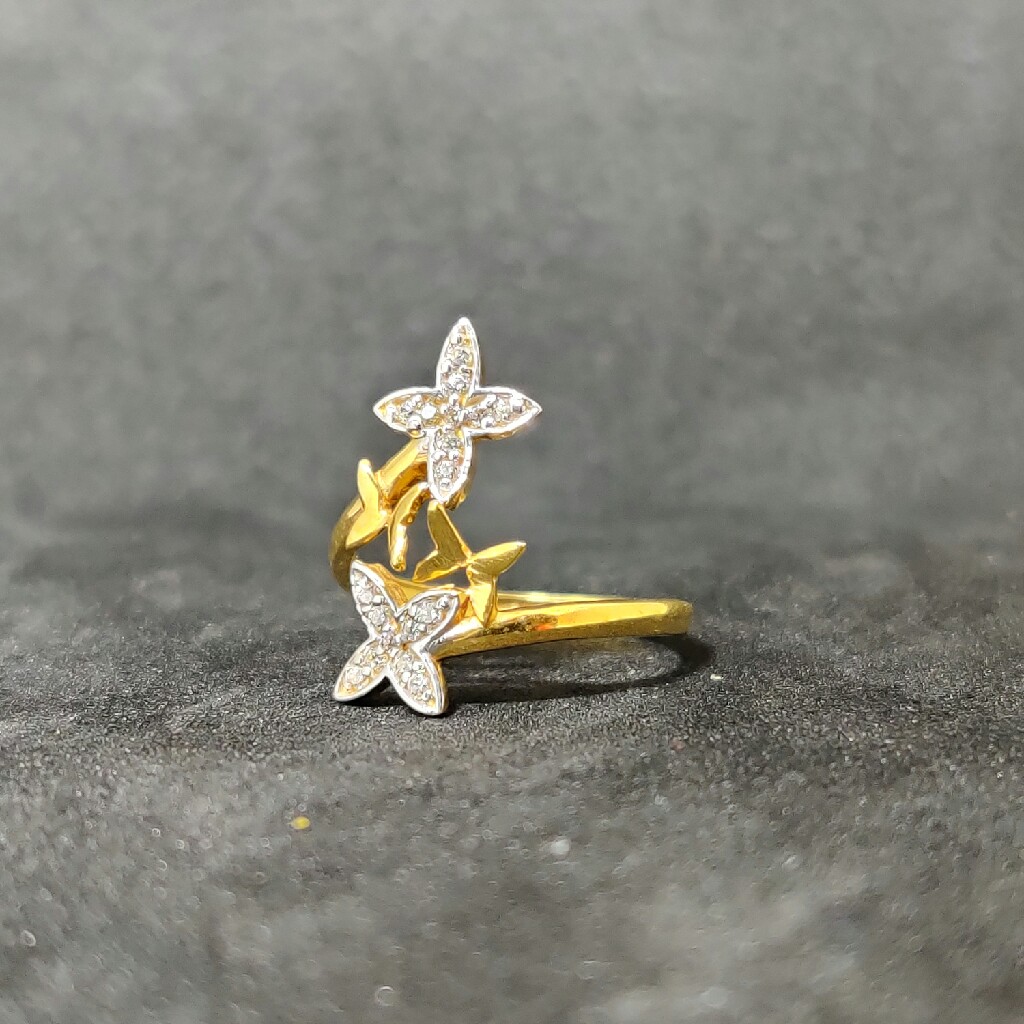 22k Womens Fancy Long Ring-17016