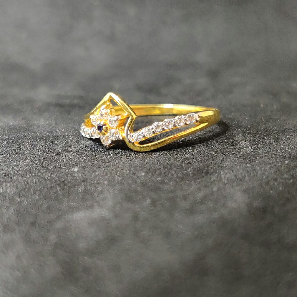 22k Womens Fancy Long Ring-17016
