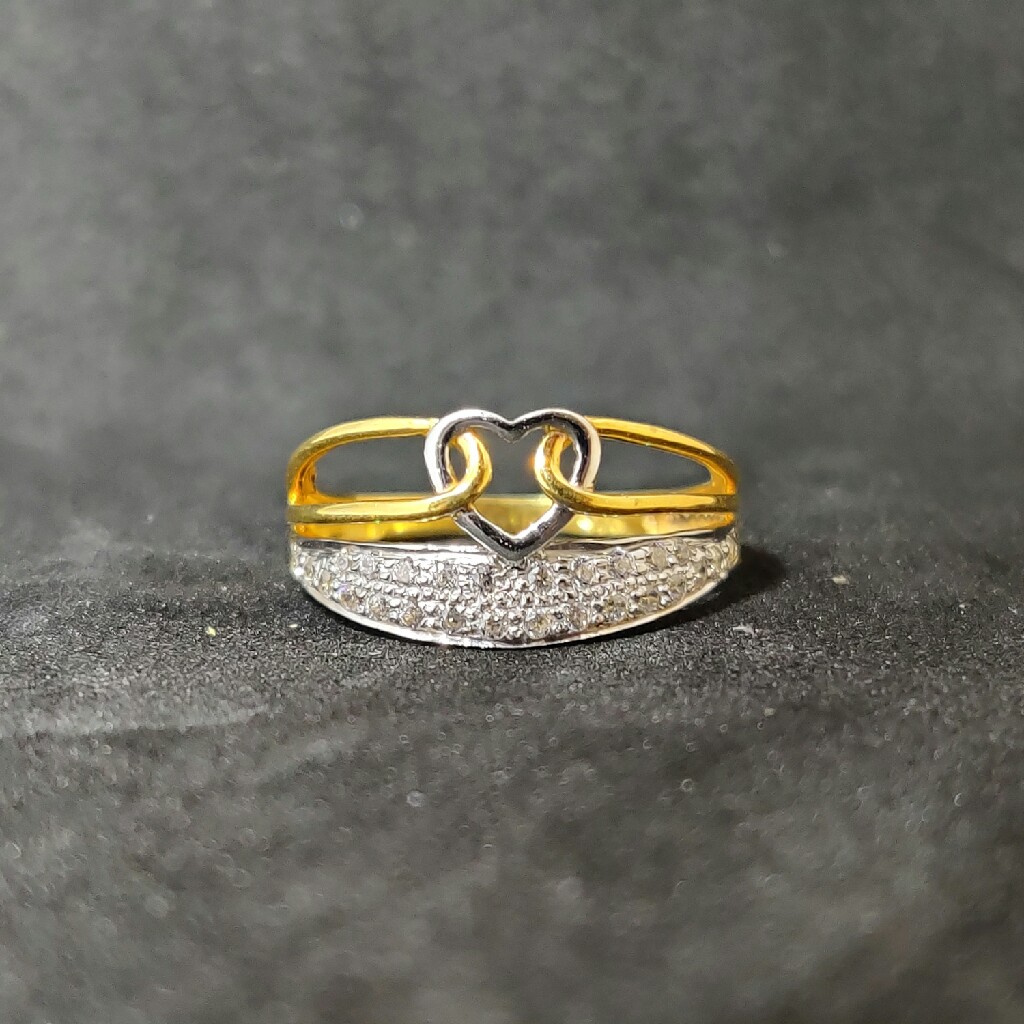 22k Womens Exclusive Gold Ring-17013
