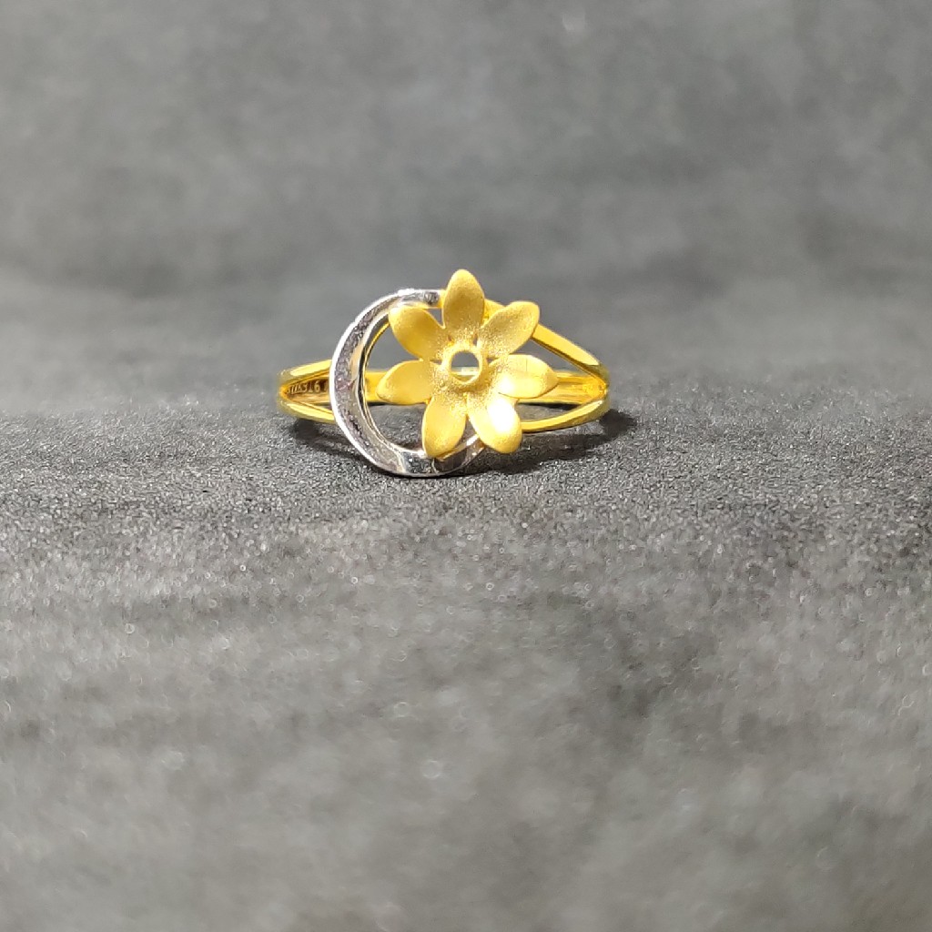 916 Ladies Plain Gold Ring