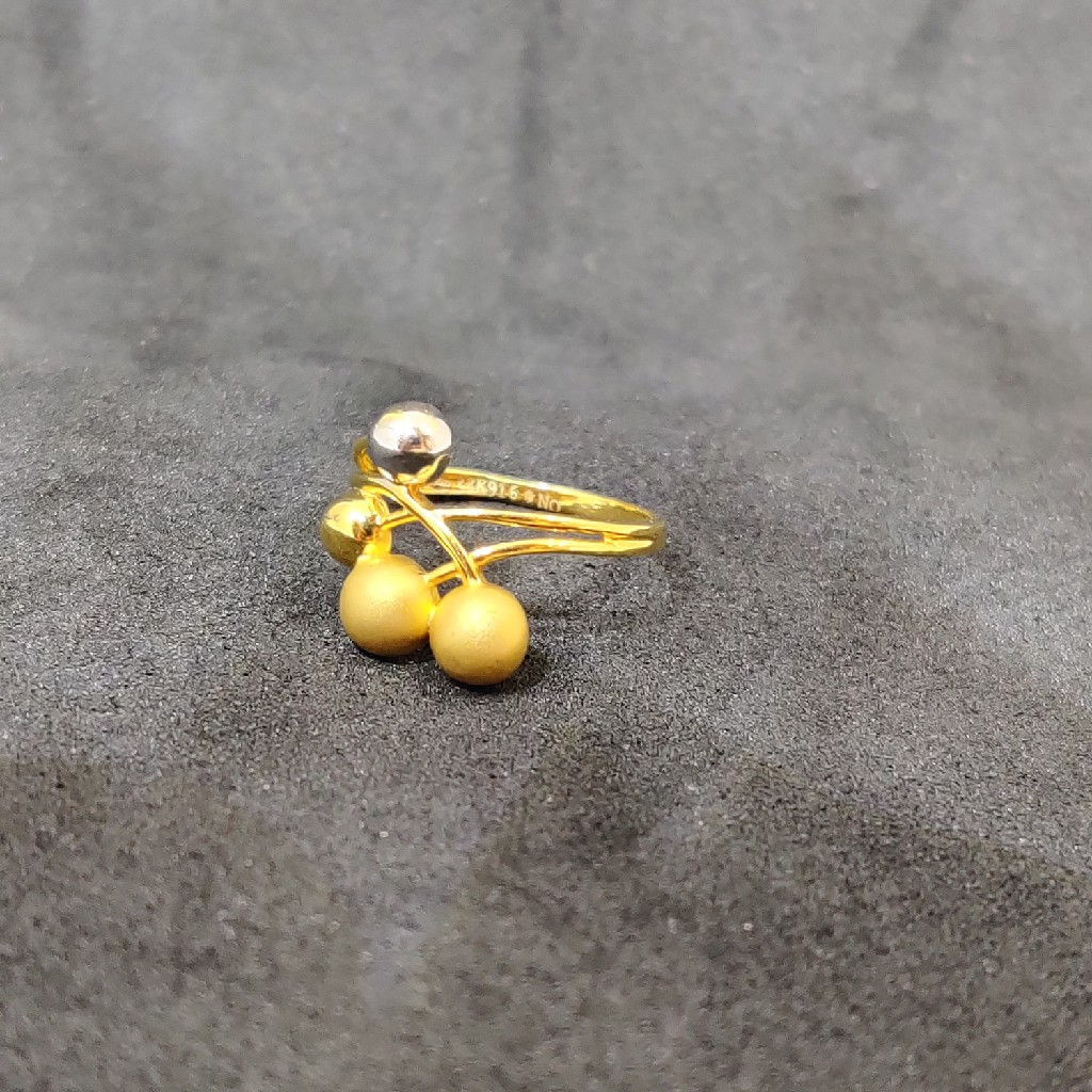 916 Ladies Plain Gold Ring - Image 2