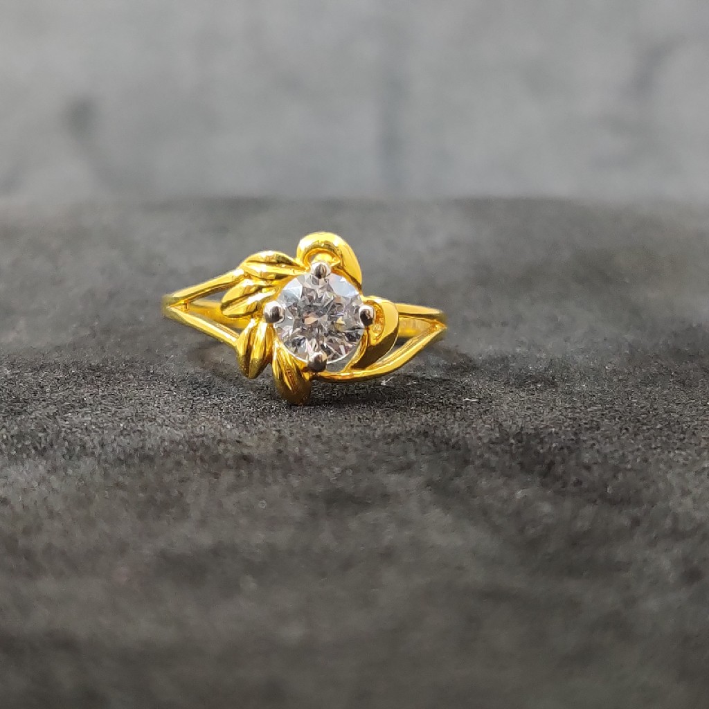 22K Solitaire Gold Ring For Ladies-21003