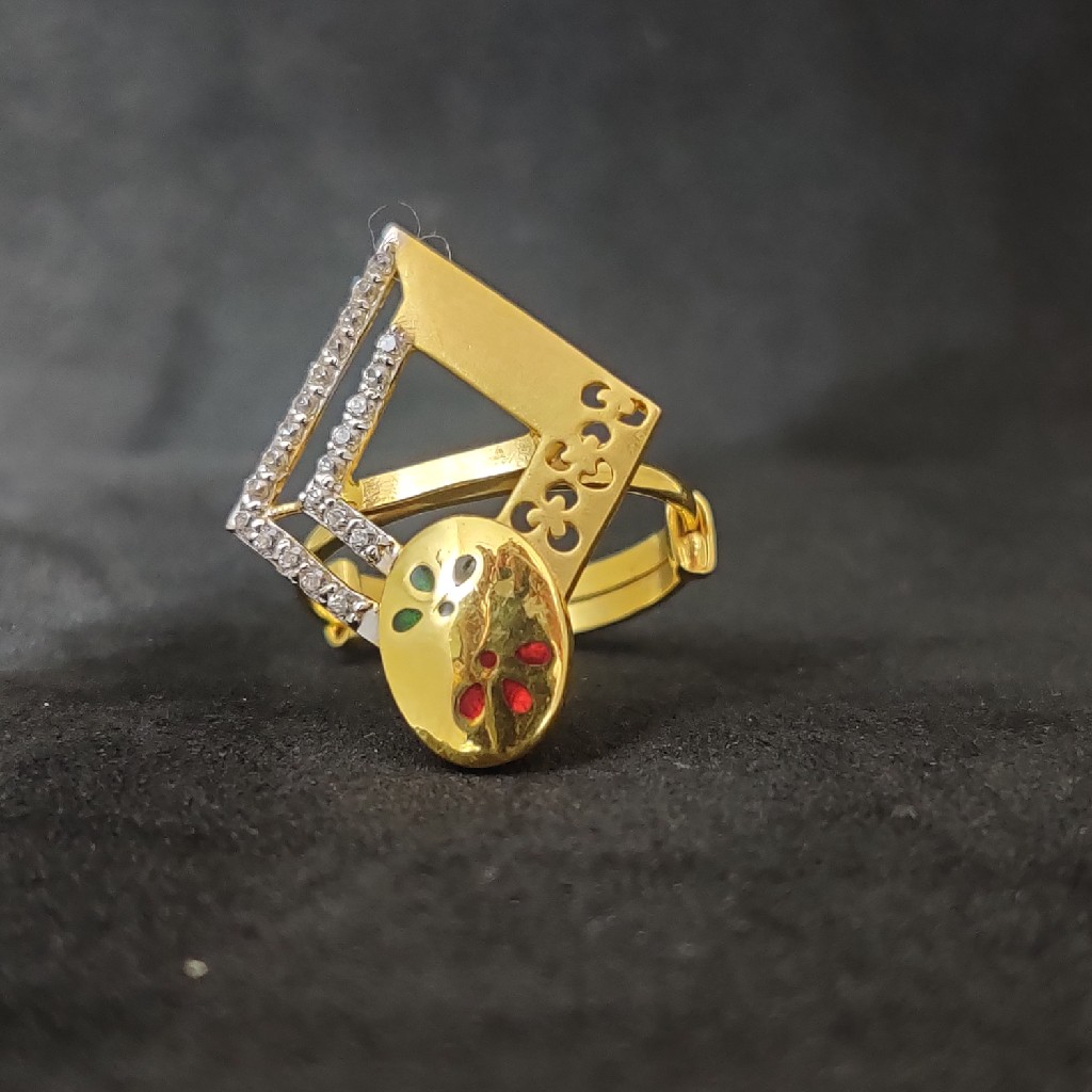 22K Ladies Fancy Ring - Image 3