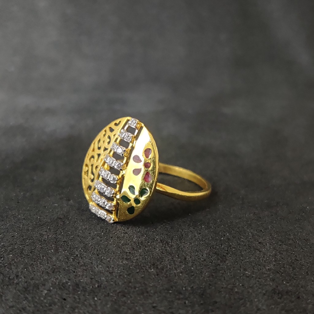 22K Ladies Fancy Ring - Image 2