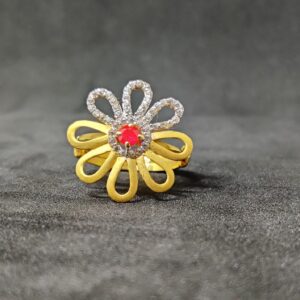 22K Ladies fashionable Flower Design Gold Ring - 15026