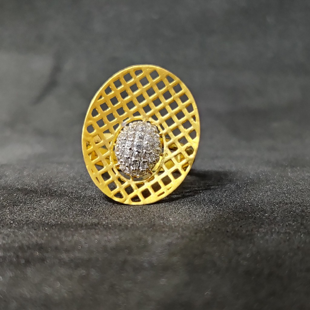 22Kt Ladieswear Exclusive Fancy Gold Ring -15019