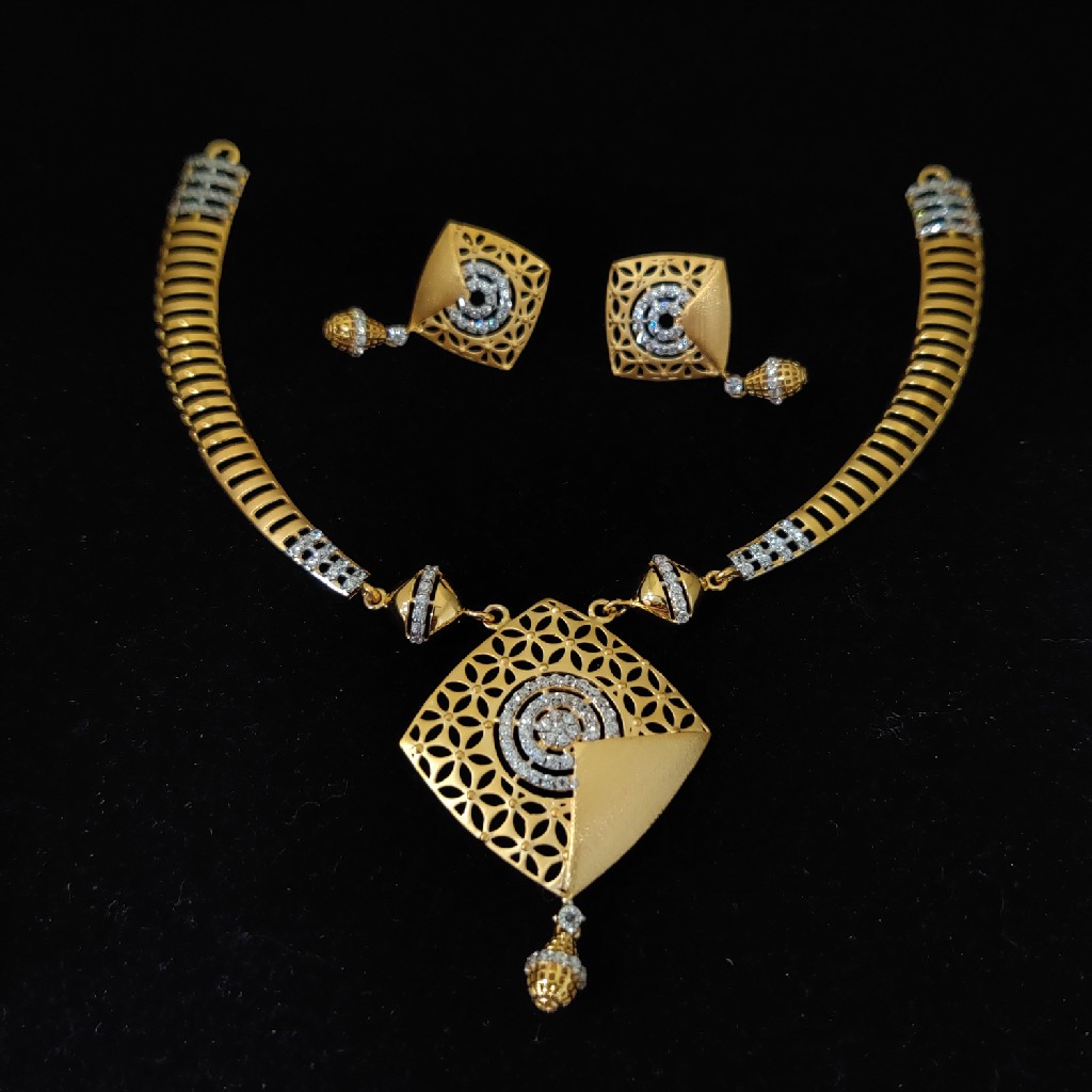 Ladies Fancy 916 Gold Set