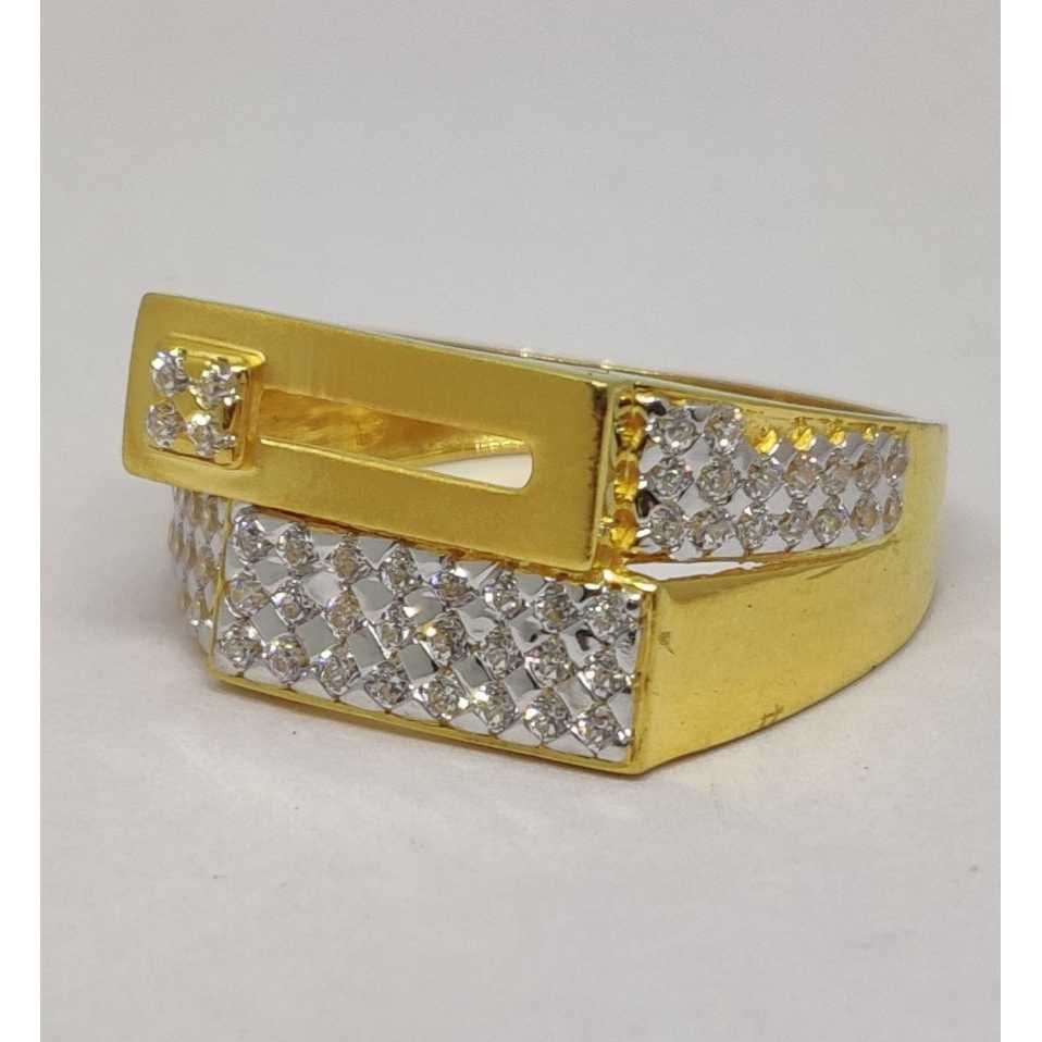 22k Gents Fancy Gold Ring Gr-28638