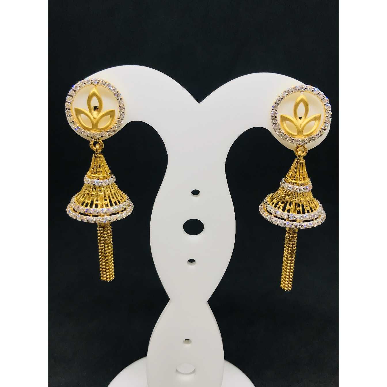 916 Ladies Fancy Gold Earring Er-60053
