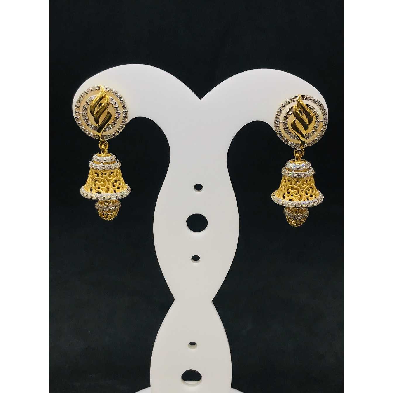 22k Ladies Fancy Gold Earring Er-60032