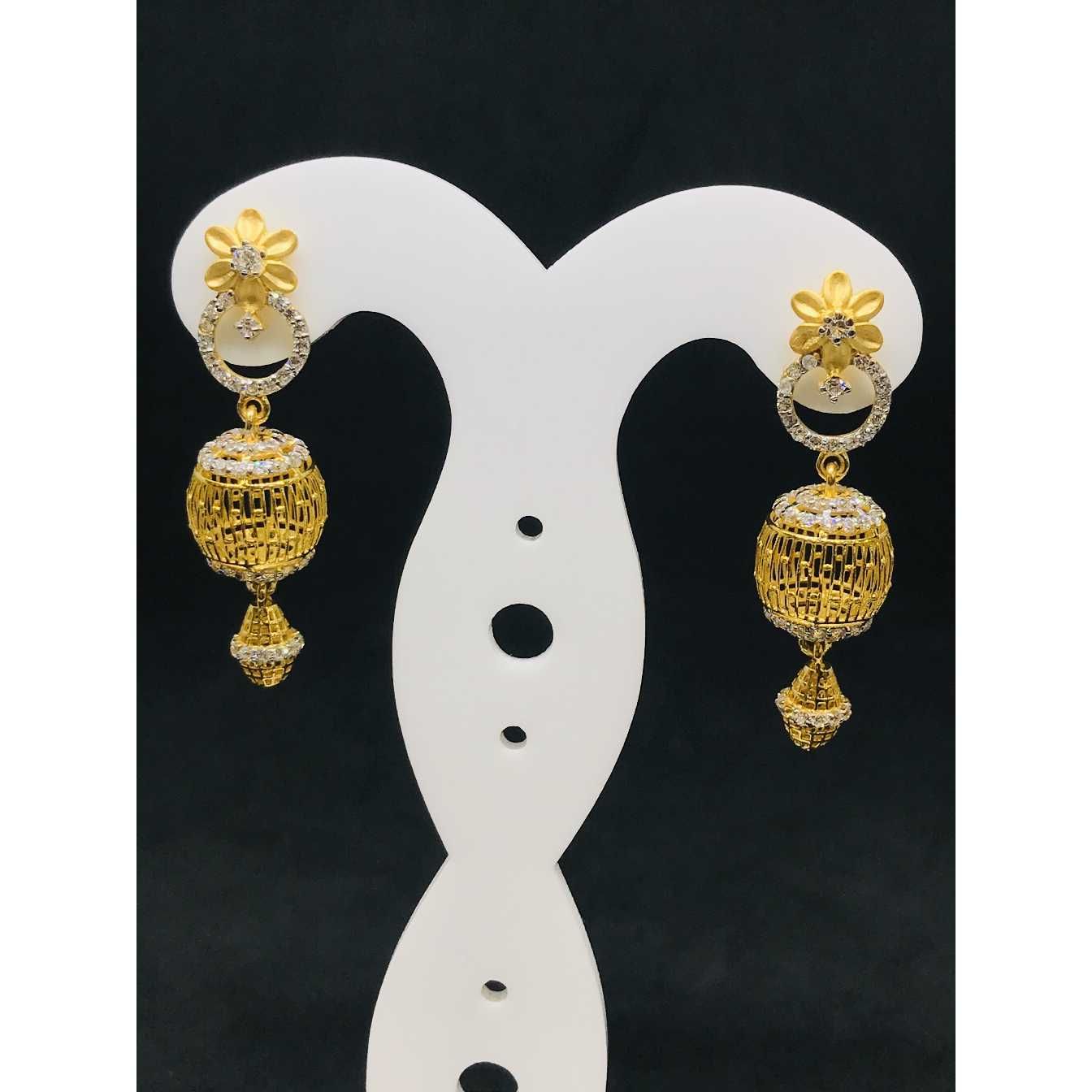 22k Ladies Fancy Gold Earring Er-60012