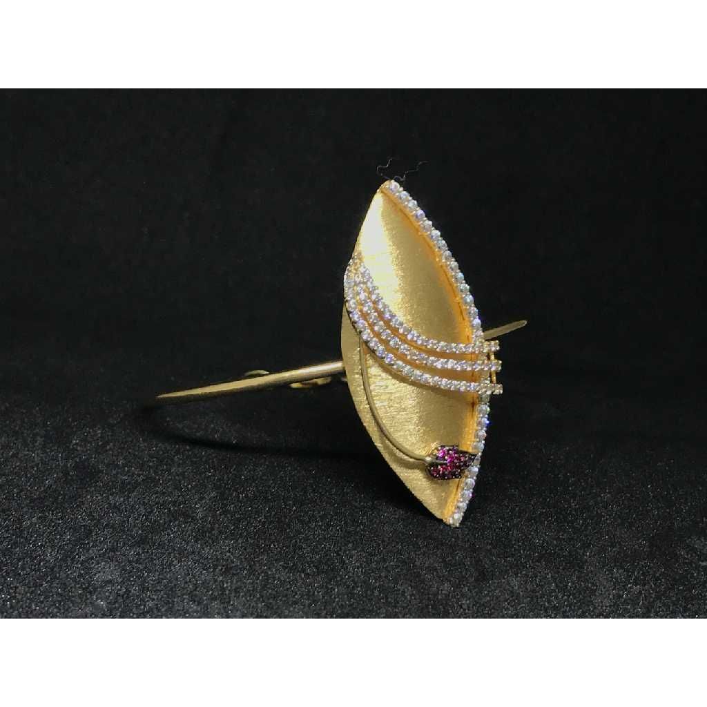 18k Ladies Italian Bracelet K-51050
