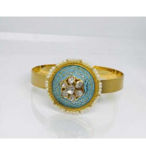 18k Ladies Fancy Gold Kada K-51042