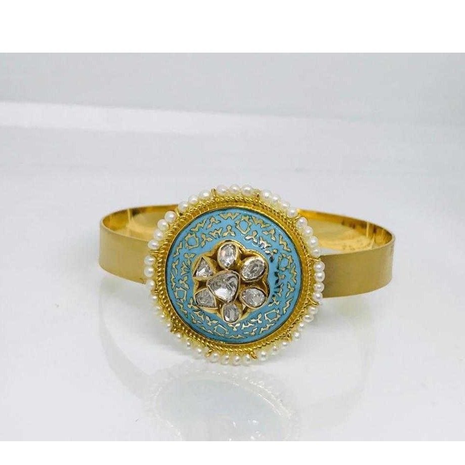 18k Ladies Fancy Gold Kada K-51042