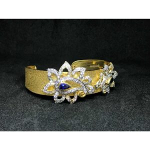 18k Ladies Fancy Gold Kada K-51038