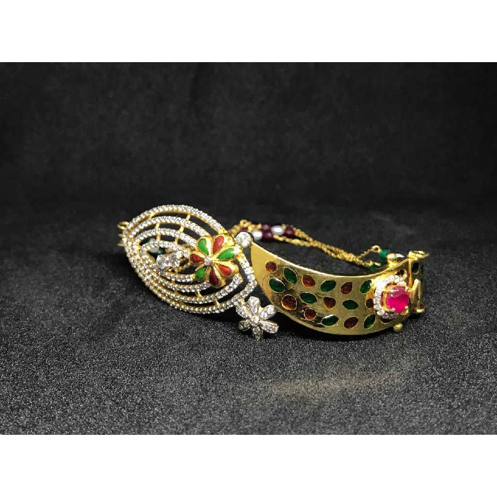 18k Ladies Fancy Gold Loose Kada K-51037