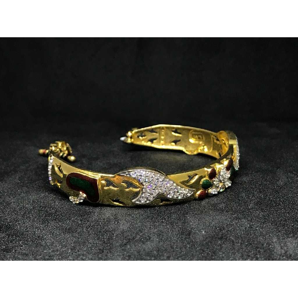 18k Ladies Fancy Gold Kada K-51035