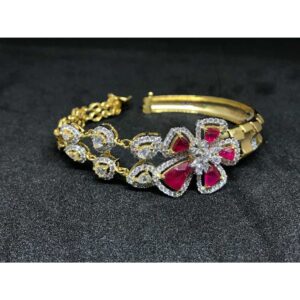 18k Ladies Fancy Gold Bracelet K-51019