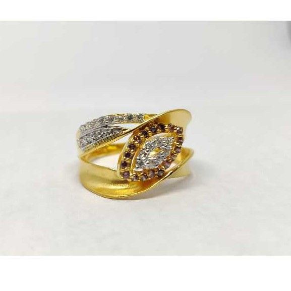 916 Ladies Fancy Gold Ring Lr-17090