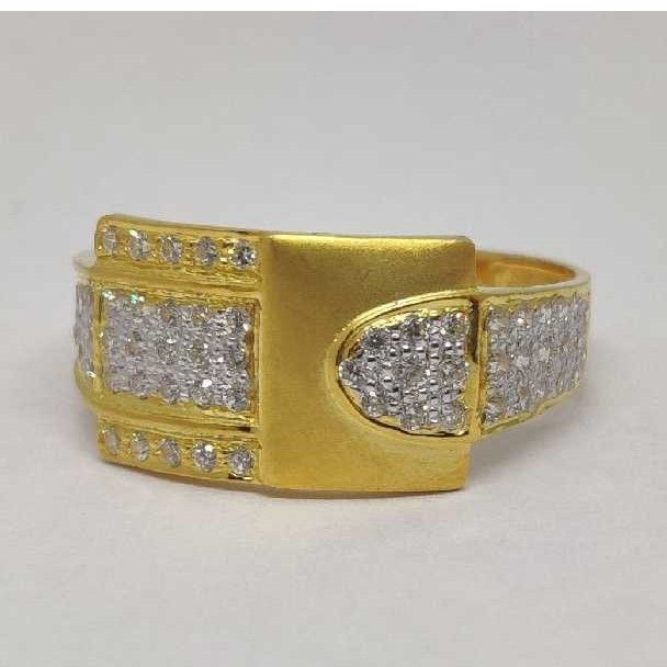 916 Gents Fancy Gold Ring Gr-28618
