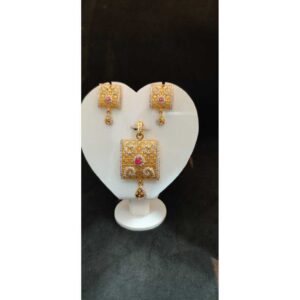 916 Ladies Fancy Gold Pendant Set P-41807