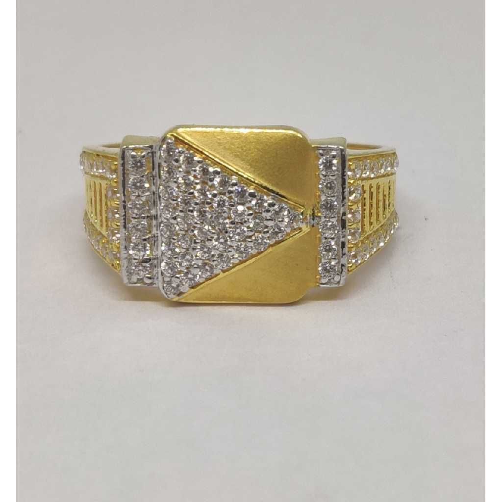 916 gents fancy gold Ring Gr-28603