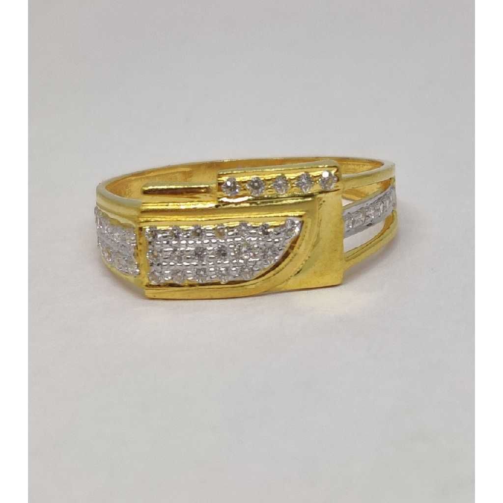 22k Gents Fancy Gold Ring Gr-28599