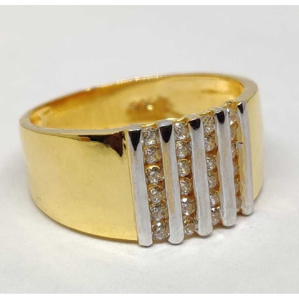 22k Gents Fancy Gold Ring Gr-28595